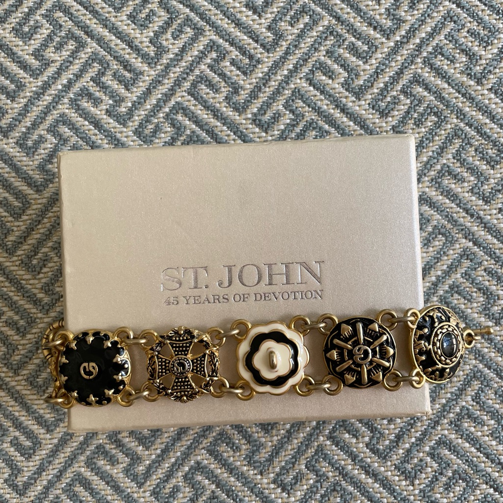 St John Bracelet 189$